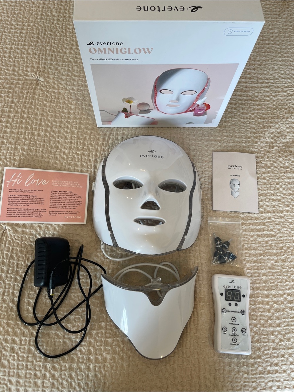 Evertone Omniglow Face and Neck LED + Microcurrent Mask Like New